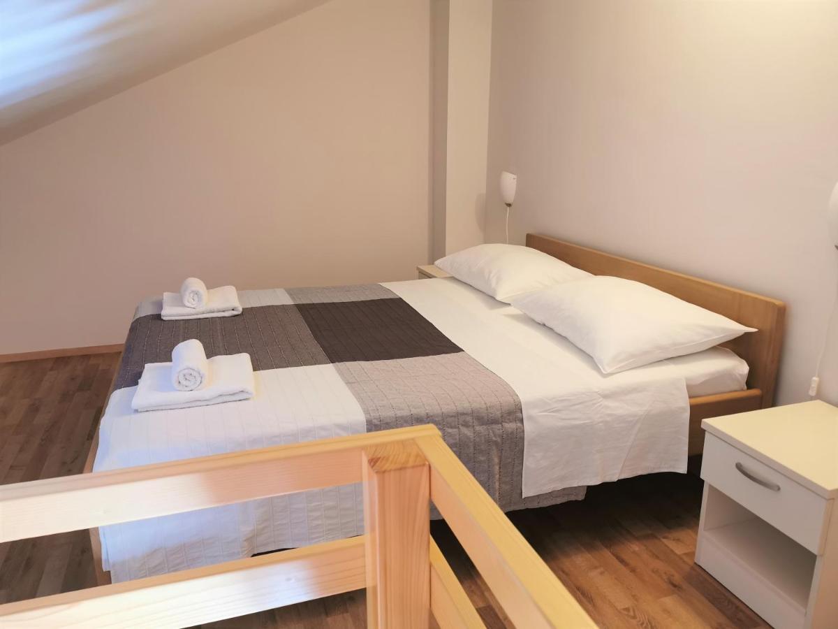 Lenka Apartments II Novalja Eksteriør bilde